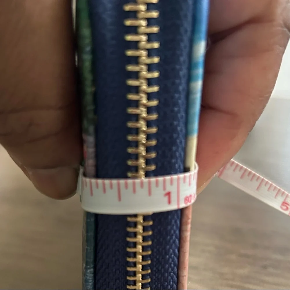 NWT San Antonio Souvenir Wallet San Antonio Souvenir Wallet Wristlet - Picture 2 of 11